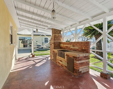 789 W Gleason Street - Photo Thumbnail 18