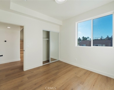 714 N Chestnut Avenue - Photo Thumbnail 18