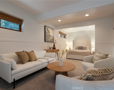 575 Center Street - Photo Thumbnail 17