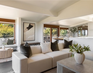 575 Center Street - Photo Thumbnail 3