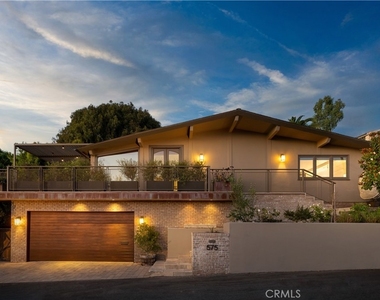575 Center Street - Photo Thumbnail 1