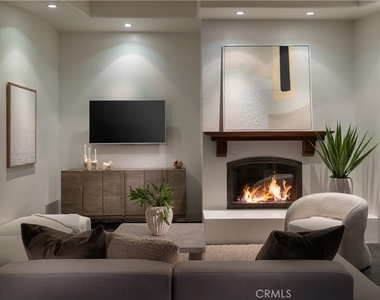 575 Center Street - Photo Thumbnail 14