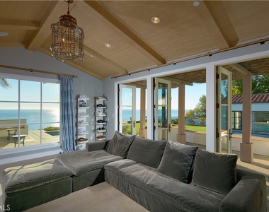 10 Shore Walk - Photo Thumbnail 19