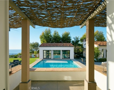10 Shore Walk - Photo Thumbnail 29