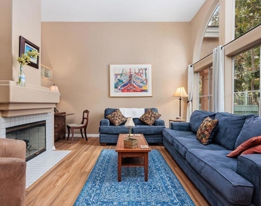 12948 Carmel Creek Road - Photo Thumbnail 7