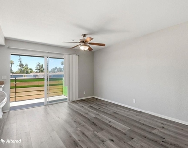 615 Fredricks Avenue - Photo Thumbnail 4