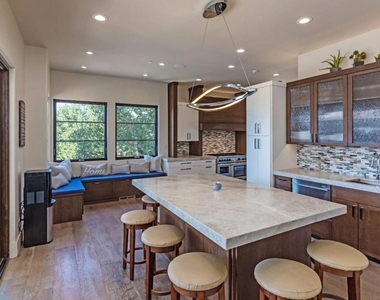 465 W Maple Way - Photo Thumbnail 11
