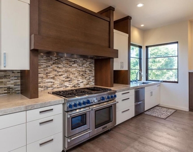 465 W Maple Way - Photo Thumbnail 13
