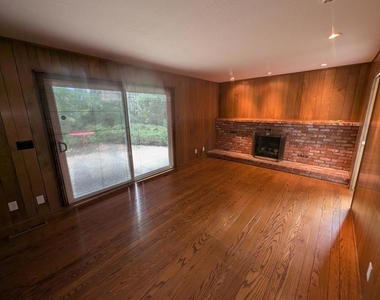 19645 Ladera Court - Photo Thumbnail 41