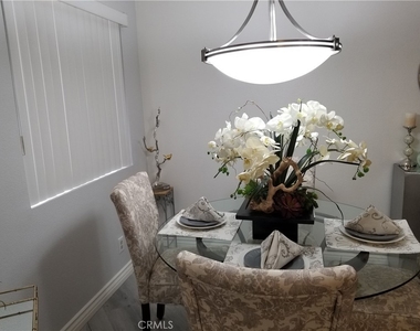 78313 Terra Cotta Court - Photo Thumbnail 6