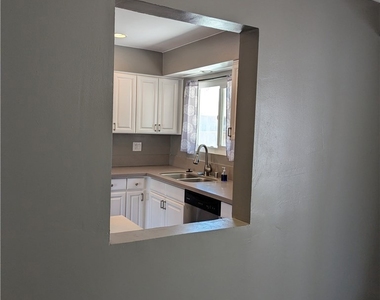 28635 Hoylake Court - Photo Thumbnail 6