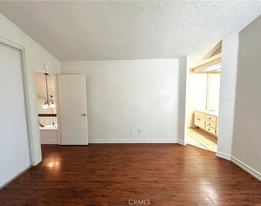 3214 Canary Court - Photo Thumbnail 24