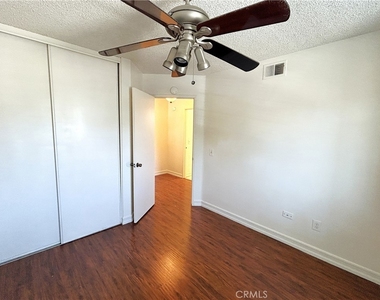 3214 Canary Court - Photo Thumbnail 15