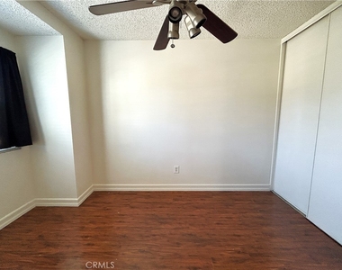3214 Canary Court - Photo Thumbnail 12