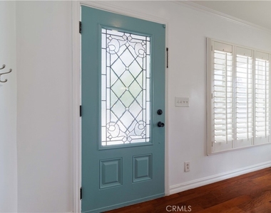 10249 Jurupa - Photo Thumbnail 2