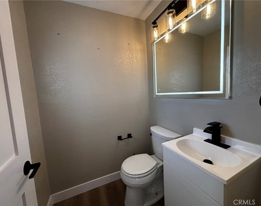 11597 Norgate Drive - Photo Thumbnail 7