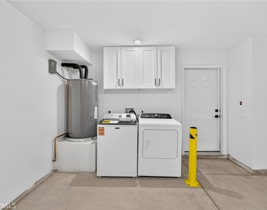 593 E 12th St - Photo Thumbnail 27