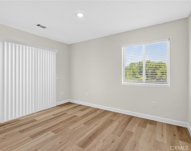 593 E 12th St - Photo Thumbnail 18