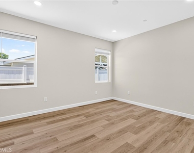 593 E 12th St - Photo Thumbnail 25