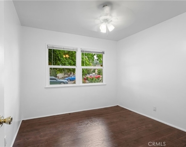 270 S 1st - Photo Thumbnail 9