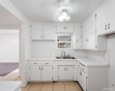 270 S 1st - Photo Thumbnail 20