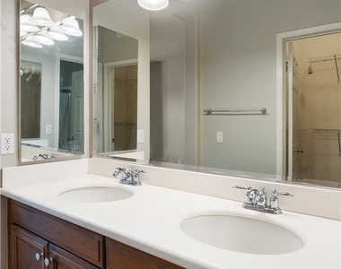 132 Principia Court - Photo Thumbnail 30