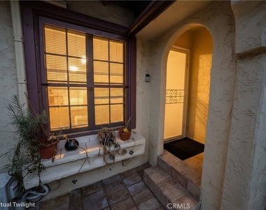 139 E 3rd - Photo Thumbnail 1