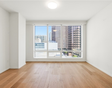877 S Francisco Street - Photo Thumbnail 4