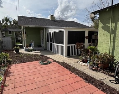 3297 N Pershing - Photo Thumbnail 3