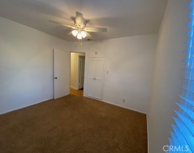 5356 Yolanda Avenue - Photo Thumbnail 15