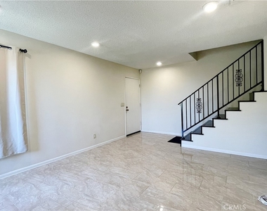 21648 Laurelrim - Photo Thumbnail 3
