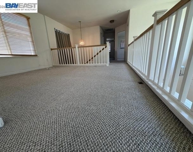5168 Academy Rd - Photo Thumbnail 7