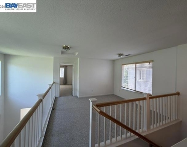 5168 Academy Rd - Photo Thumbnail 9