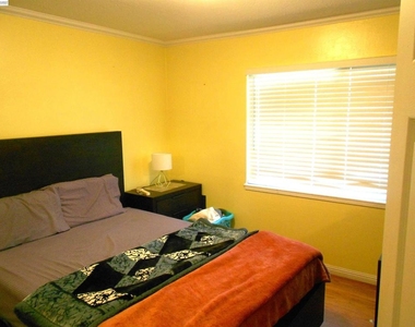 1257 Henderson Ln - Photo Thumbnail 11