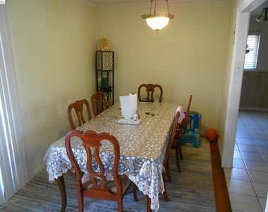 1257 Henderson Ln - Photo Thumbnail 4