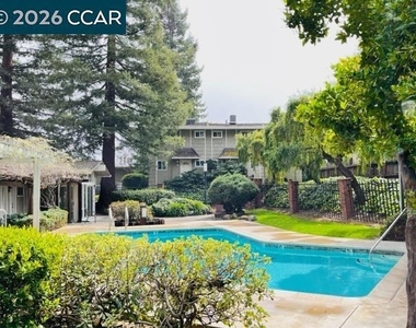 394 Ilo Ln - Photo Thumbnail 27