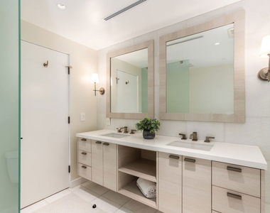 869 S Bundy Drive - Photo Thumbnail 59
