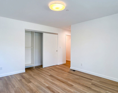 946 Lucile Avenue - Photo Thumbnail 15