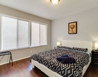 6659 Amigo Avenue - Photo Thumbnail 13