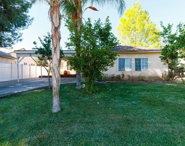 6659 Amigo Avenue - Photo Thumbnail 1