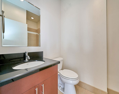 3810 Wilshire Boulevard - Photo Thumbnail 24