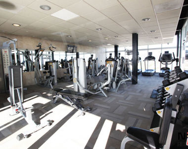 3810 Wilshire Boulevard - Photo Thumbnail 4