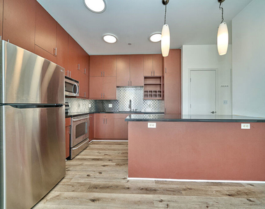 3810 Wilshire Boulevard - Photo Thumbnail 14