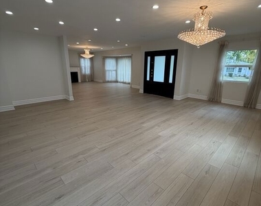 9220 Monte Mar Drive - Photo Thumbnail 6