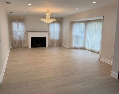 9220 Monte Mar Drive - Photo Thumbnail 3