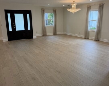 9220 Monte Mar Drive - Photo Thumbnail 2