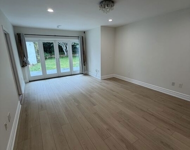9220 Monte Mar Drive - Photo Thumbnail 11