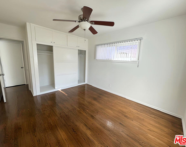 228 S Mariposa Avenue - Photo Thumbnail 20