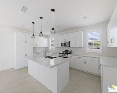35923 Hinksey Street - Photo Thumbnail 11