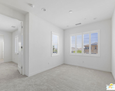 35923 Hinksey Street - Photo Thumbnail 16